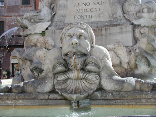 Der Brunnen im Detail