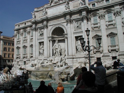 Fontana di Trevi - berühmt aus 'Dolce Vita' mit Anita Ekberg