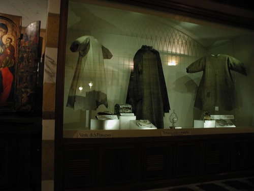 Kleidungsstcke des Heiligen